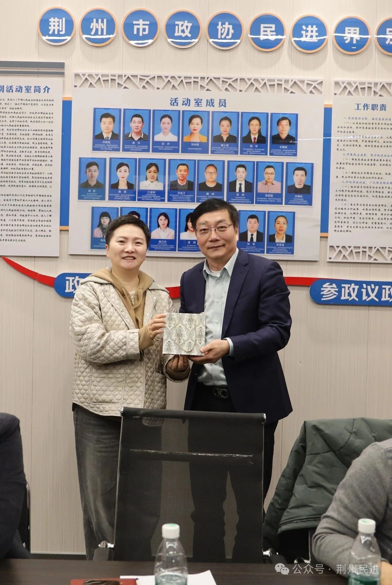 395f0bcd7d974f2abb3f9f828da664ae.jpg 395f0bcd7d974f2abb3f9f828da664ae.jpg